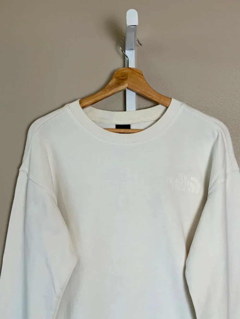 Unisex North Face Crewneck Sweatshirt